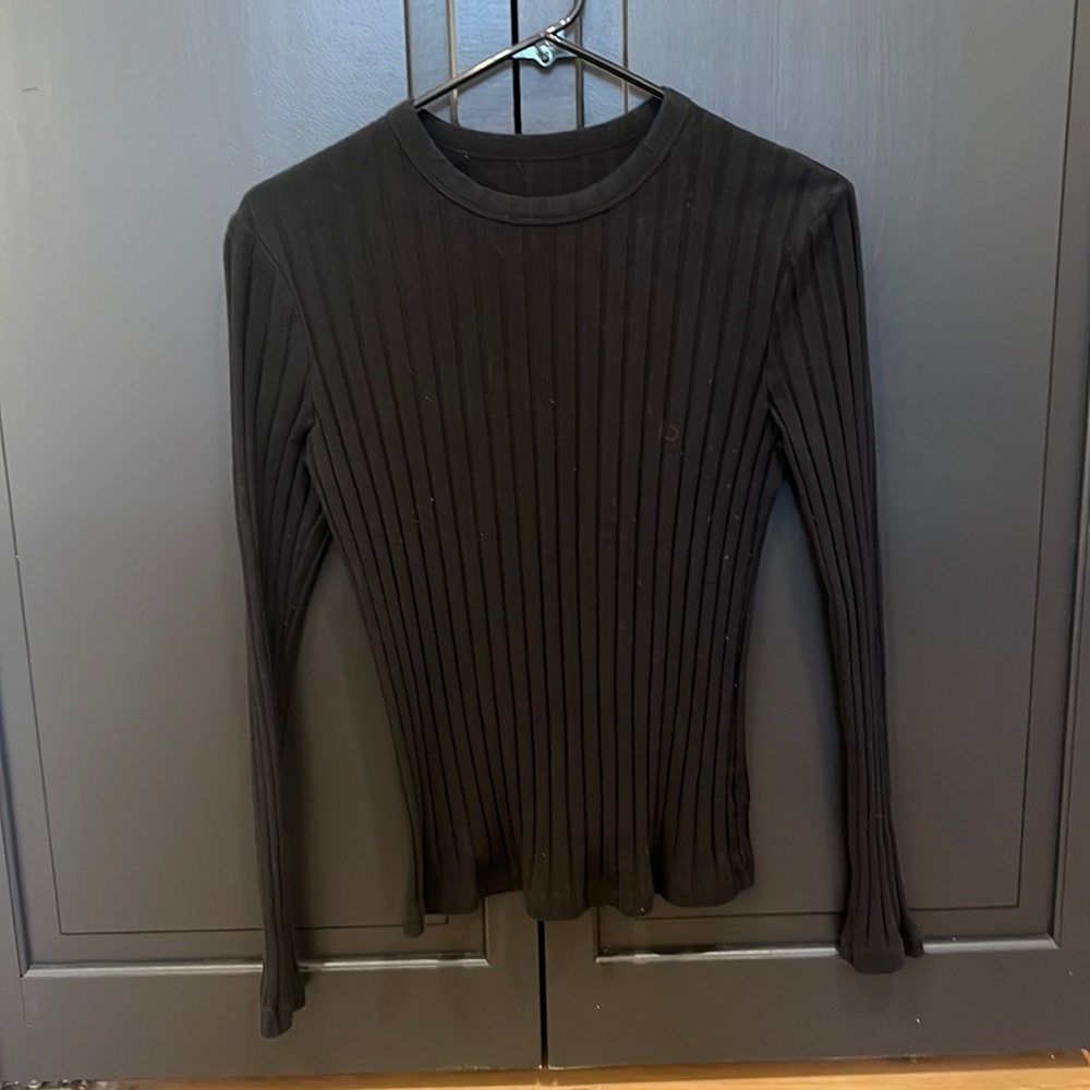 Black ribbed long sleeve tee  size medium